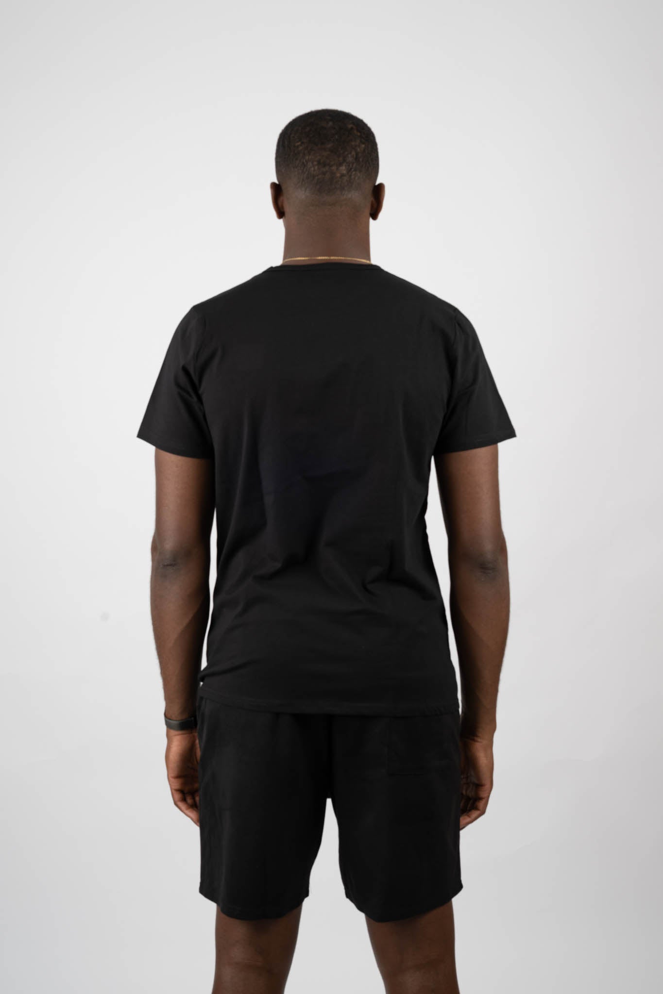 premium cotton essential tee – black | men’s athletic t-shirt | galvis sports