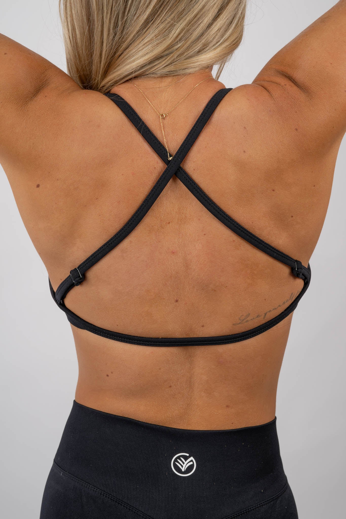 seamless performance bra & training shorts set – black | sculpting gym set | galvis sports