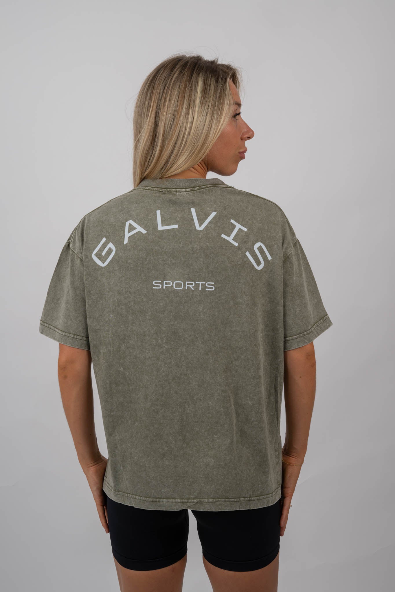 washed oversized t-shirt – army green | women’s streetwear tee | galvis sports