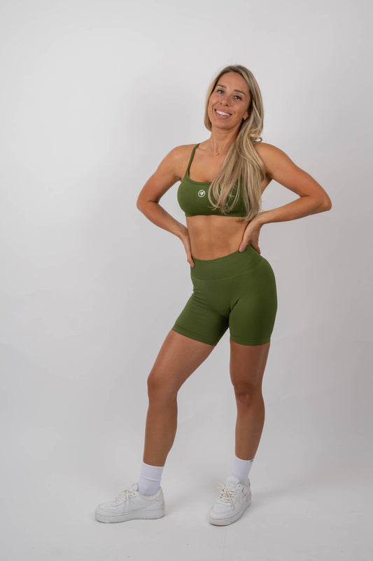 Seamless Performance Bra & Training Shorts Set