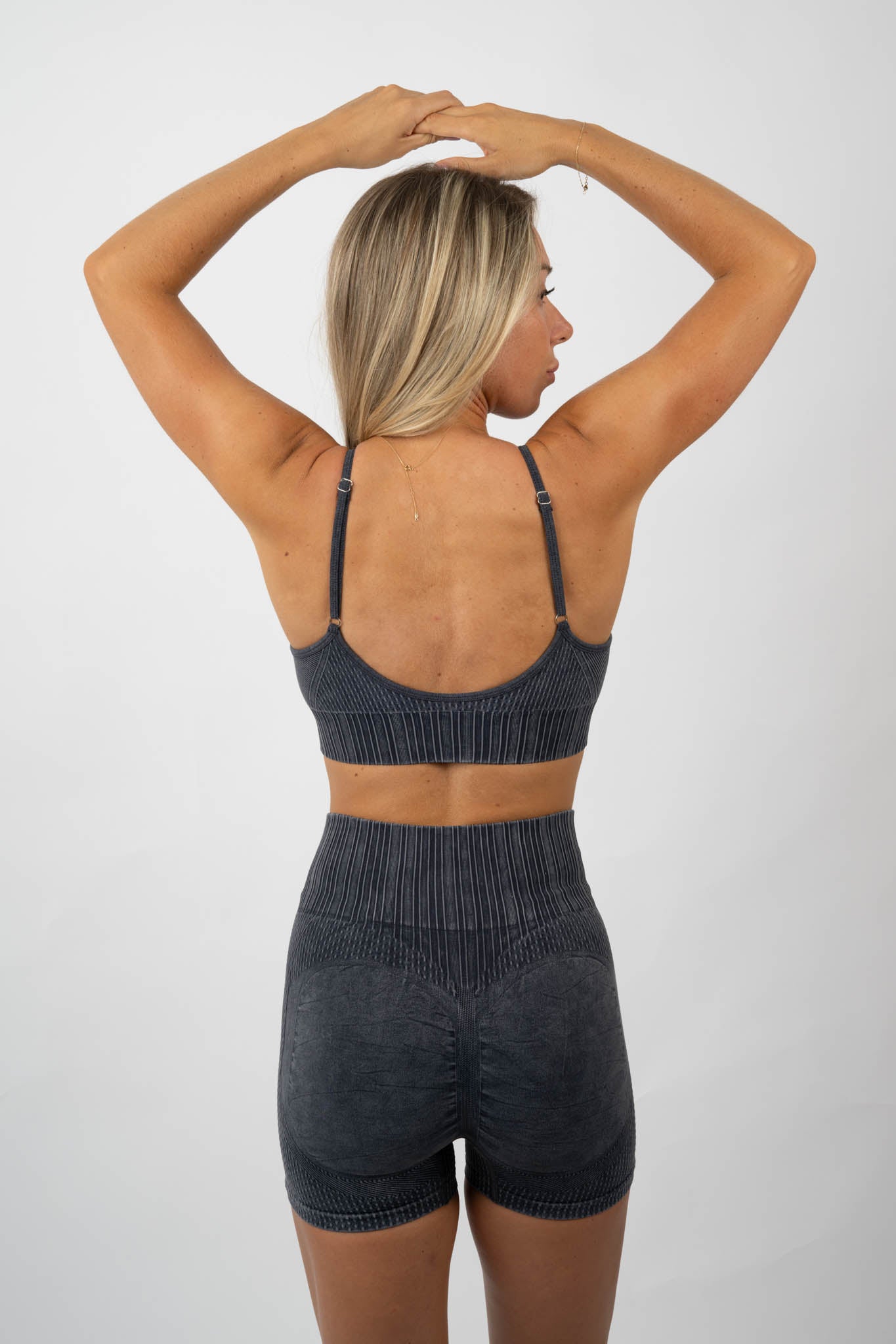 seamless ribbed bra & training shorts set – black | sculpting gym set | galvis sports