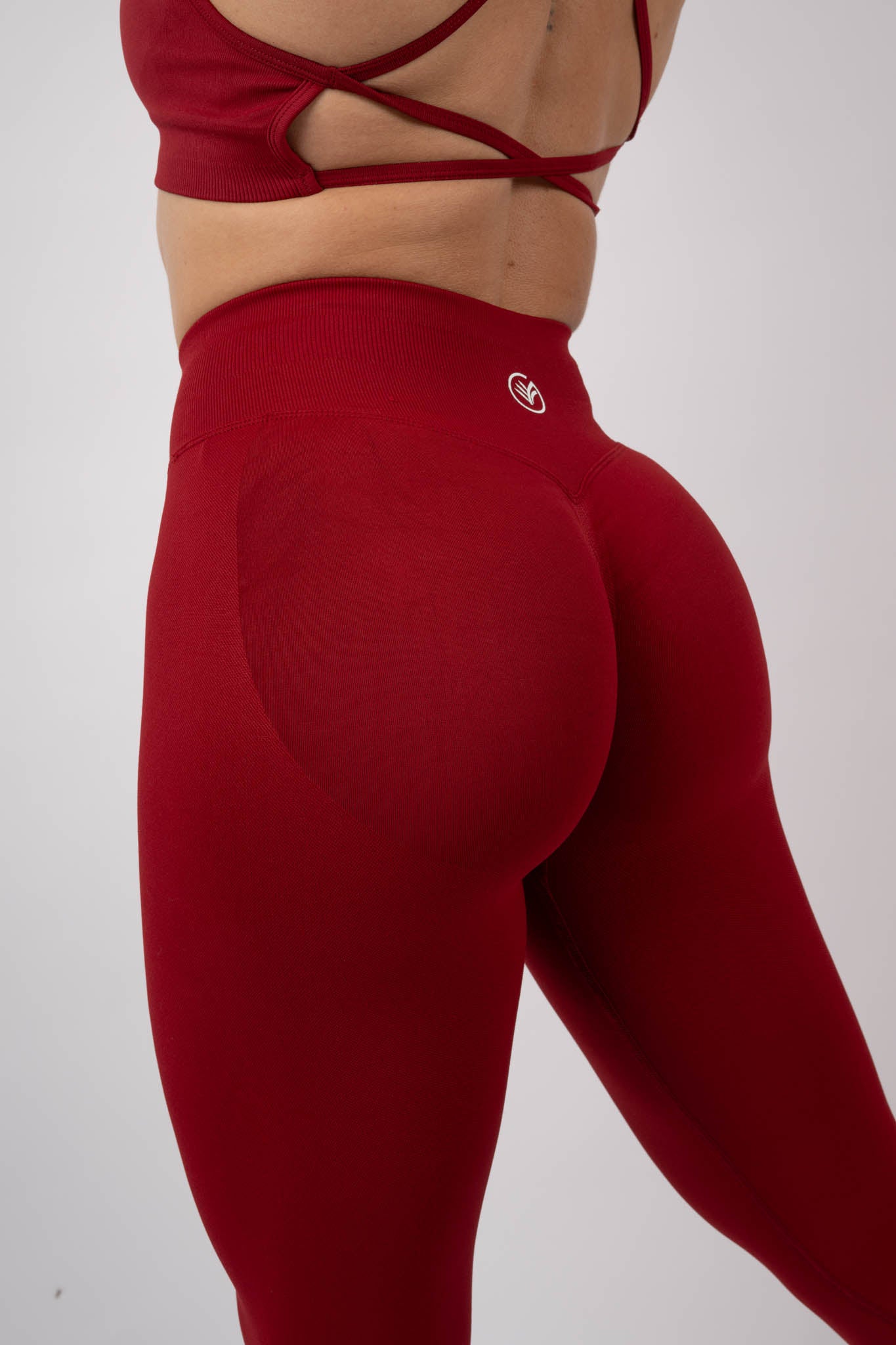scrunch leggings – deep red | sculpting high-waist fit | galvis sports