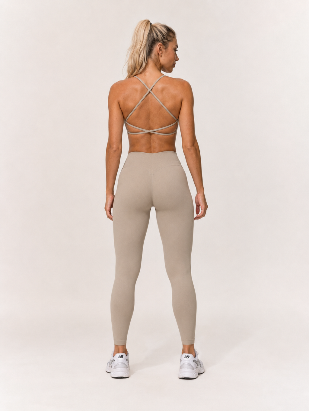 Seamless Cross-Back Bra & High-Waisted Leggings – Beige | Sculpting Gym Set | Galvis Sports