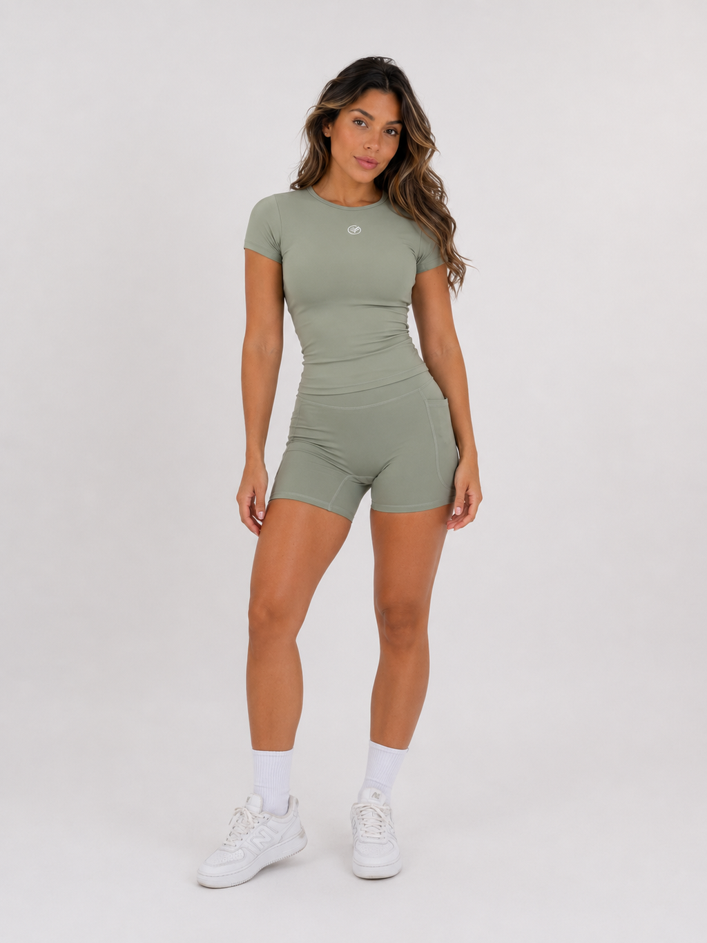 Conjunto corto sin costuras – Verde salvia | Conjunto de gimnasio para esculpir para mujer | Galvis Sports