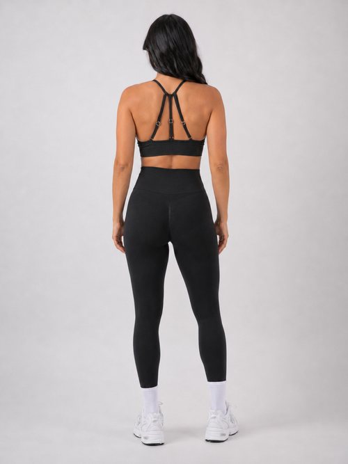 Black Seamless Training Set | Women’s Sculpting Gym Set | Galvis Sports
