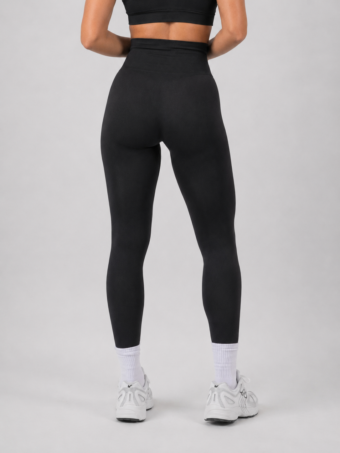 Seamless High-Waist Leggings – Black | Squat Proof Sculpting Fit | Galvis Sports