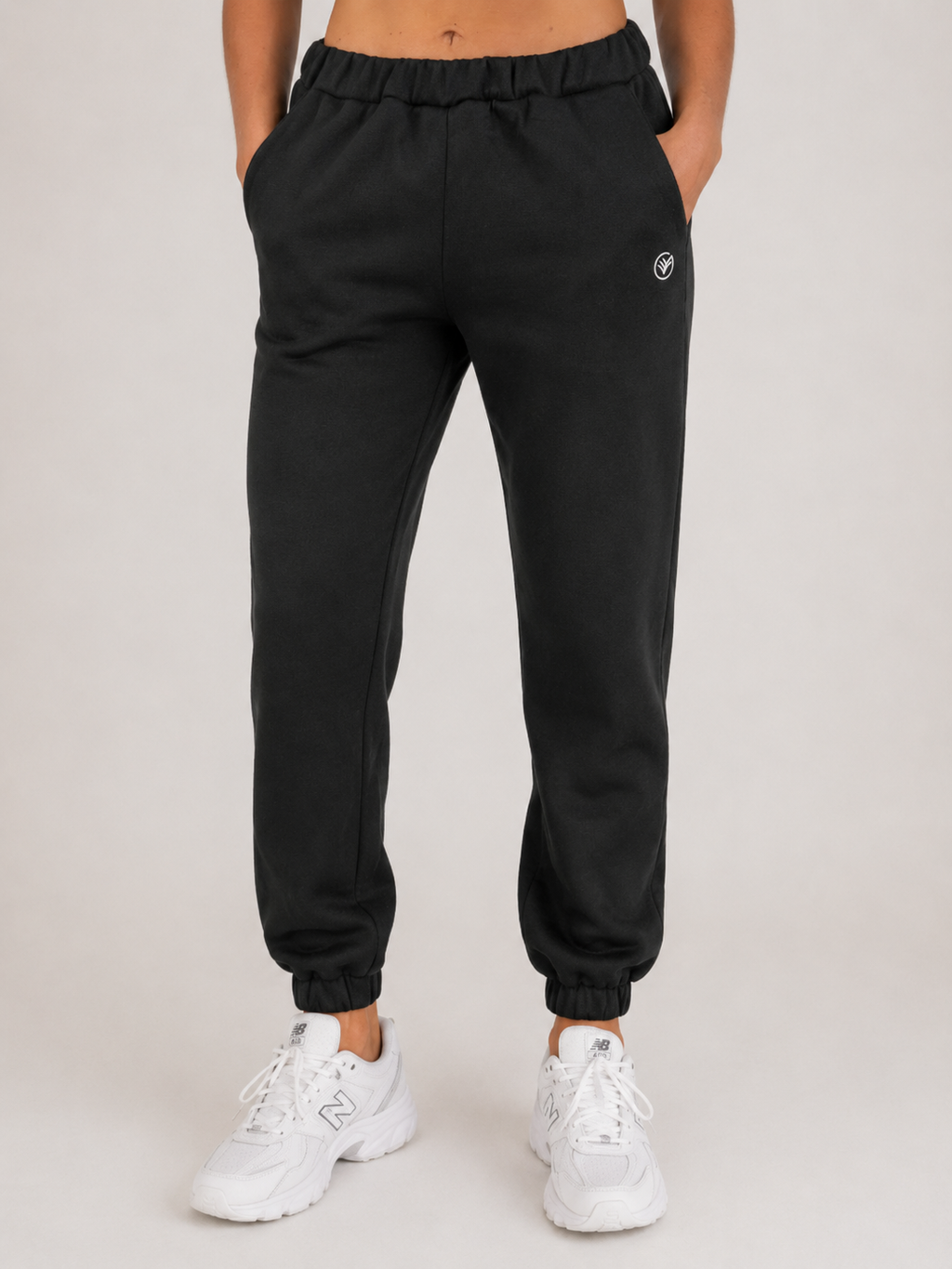 Classic Black Hoodie & Jogger Set Women | Premium Tracksuit | Galvis Sports
