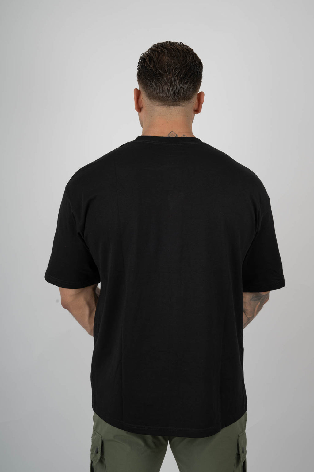 Oversized Cotton T-Shirt – Black | Premium Athletic Fit | Galvis Sports