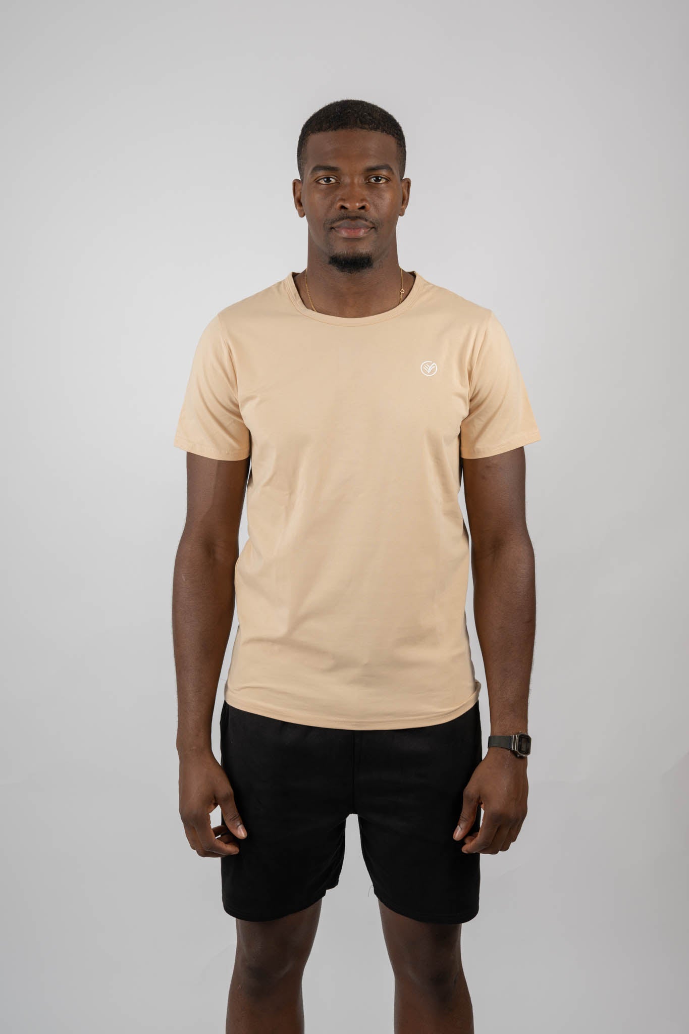 Camiseta básica de algodón premium beige | Camiseta deportiva para hombre | Galvis Sports