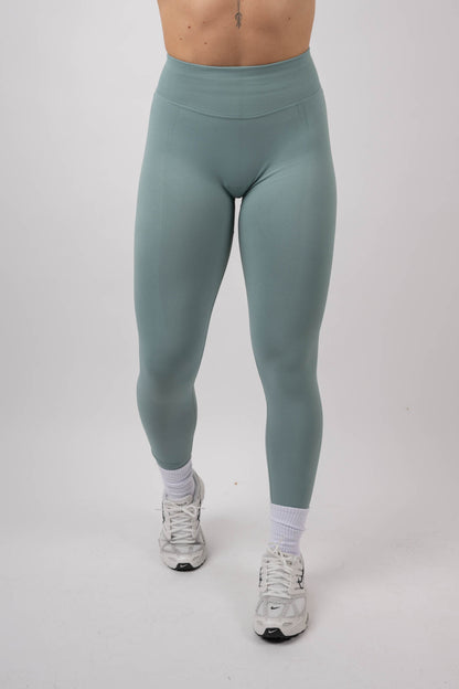 Seamless Leggings – Soft Muted Green