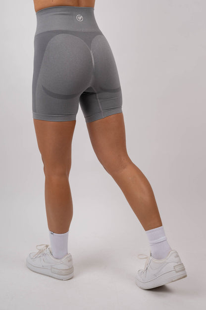 Seamless Performance Shorts