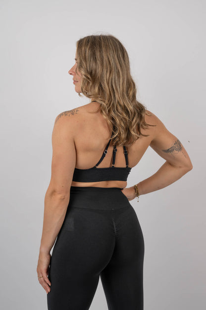Black Seamless Training Set