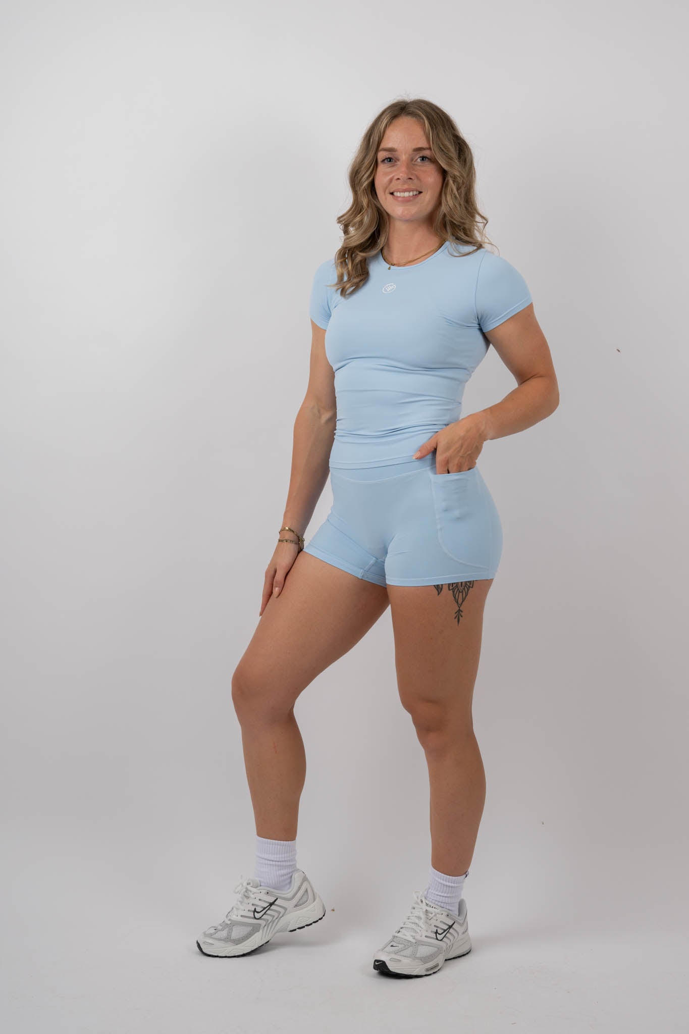 seamless short set (light blue)