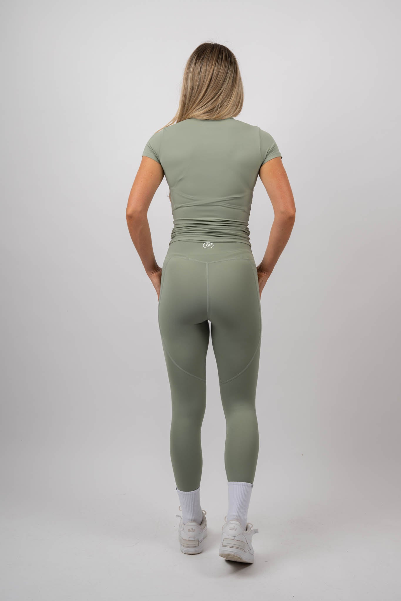 seamless legging set (sage green)